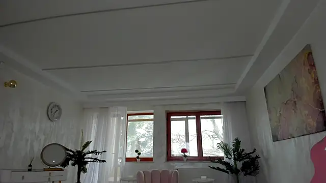 Snapshot of TiffanyHouston_ chatting on 02.27.25 TiffanyHouston online show from 02.27.25