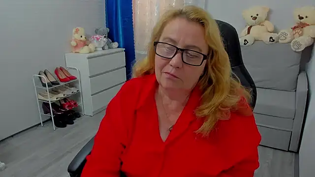 Frau Marta online show from 07.21.26