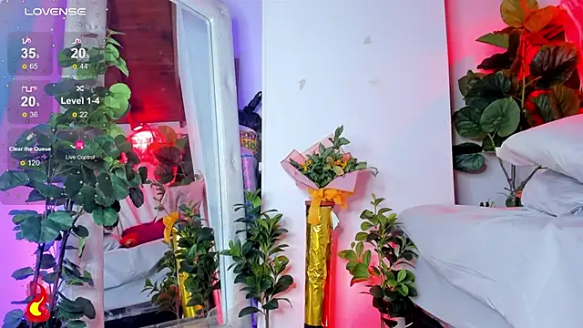 Snapshot of jenndy_lockhart chatting on 03.22.25 jenndy lockhart online show from 03.22.25