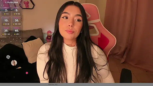 Snapshot of shantall_vidales_ chatting on 01.07.25 shantall vidales online show from 01.07.25