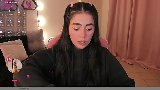 Snapshot of shantall_vidales_ chatting on 02.08.25 shantall vidales online show from 02.08.25