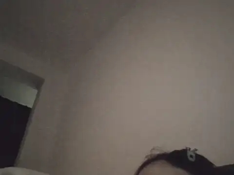 Snapshot of FallenDevil chatting on 11.08.25 FallenDevil online show from 11.08.25