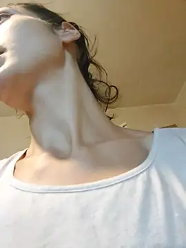 JoLeNe27 online show from 10.10.25