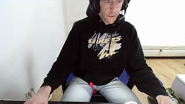 fit ass 2021 online show from 02.25.25