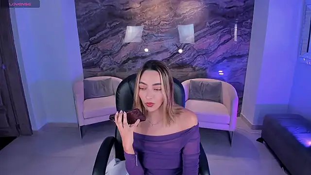 Snapshot of MelissaMoore_ chatting on 02.03.26 MelissaMoore online show from 02.03.26