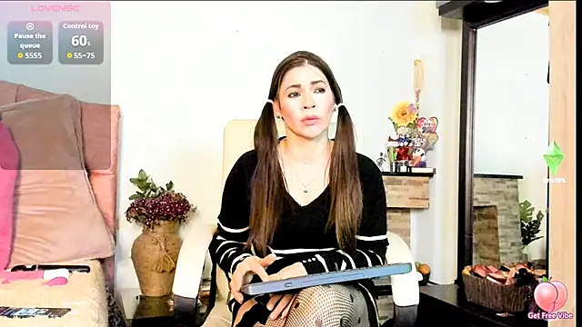 Carla expit online show from 10.17.25