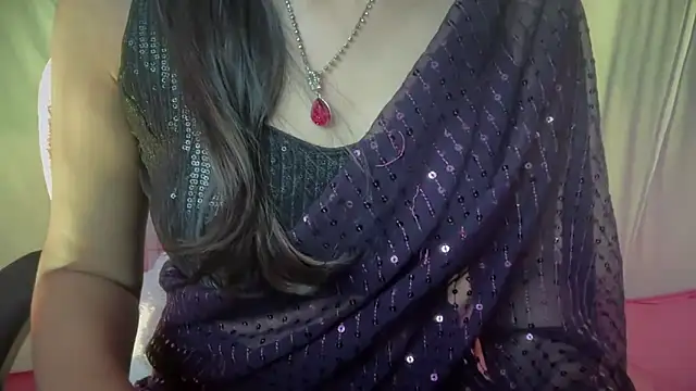 Queen Angelena online show from 09.10.25