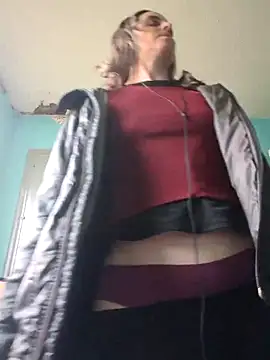 SexyRach75 online show from 04.18.26