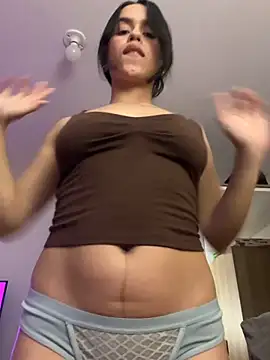 Snapshot of xlovelygirlx chatting on 03.14.26 xlovelygirlx online show from 03.14.26