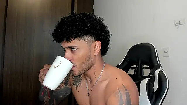 Alessandro Vanni online show from 01.31.25