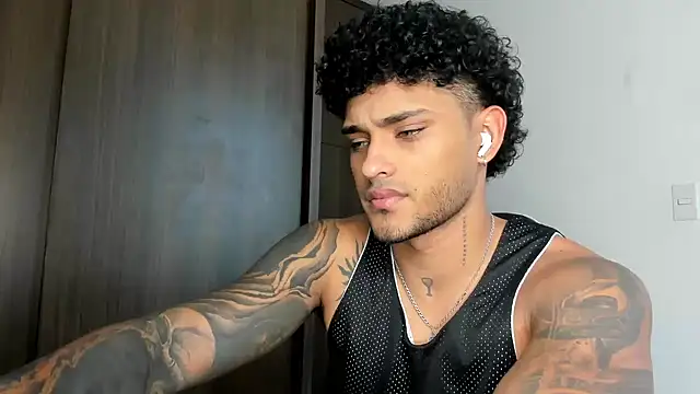 Alessandro Vanni online show from 02.03.25