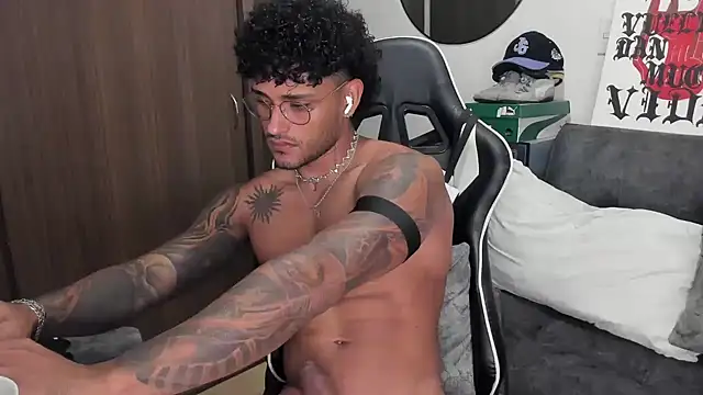 Alessandro Vanni online show from 10.02.25