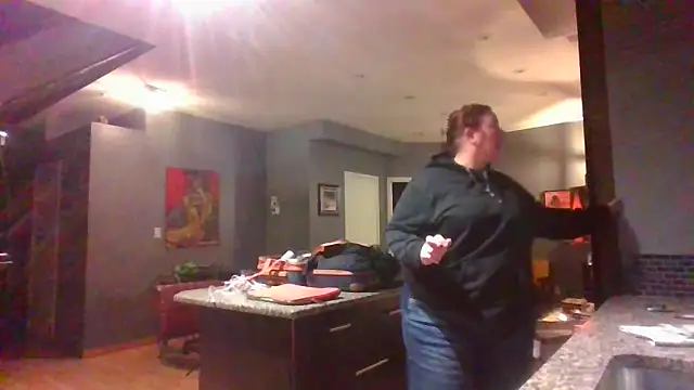 Canadian BBW online show from 01.28.25