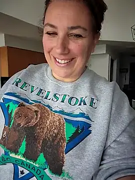 Canadian BBW online show from 02.13.25