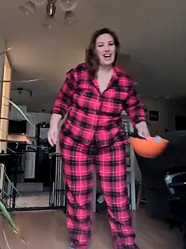 Canadian BBW online show from 02.01.26