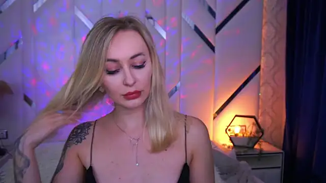 GraceCandy online show from 03.17.25