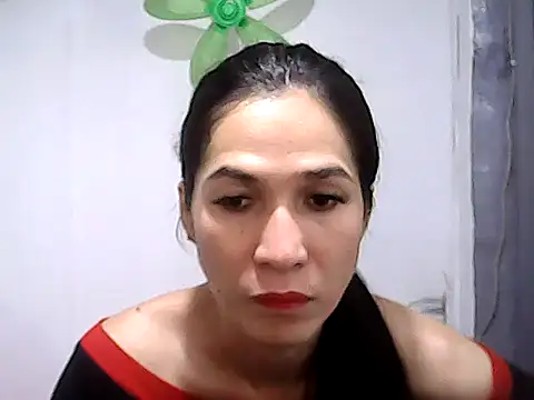 Snapshot of BigDickTrans chatting on 05.25.26 BigDickTrans online show from 05.25.26