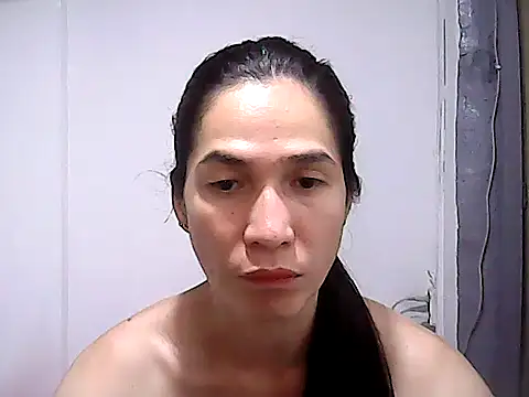 Snapshot of BigDickTrans chatting on 06.14.26 BigDickTrans online show from 06.14.26