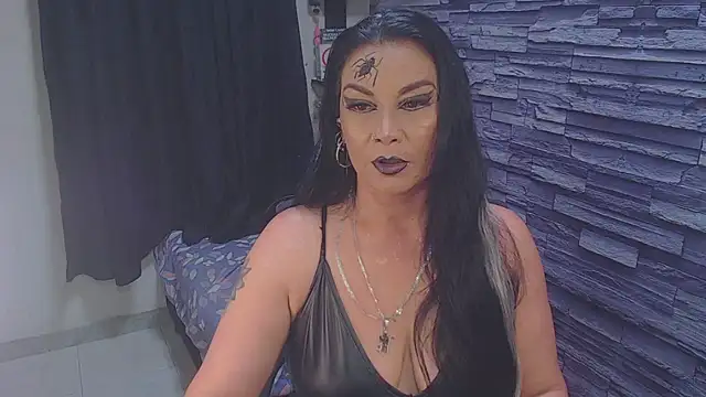 Cruela deviil online show from 10.16.25