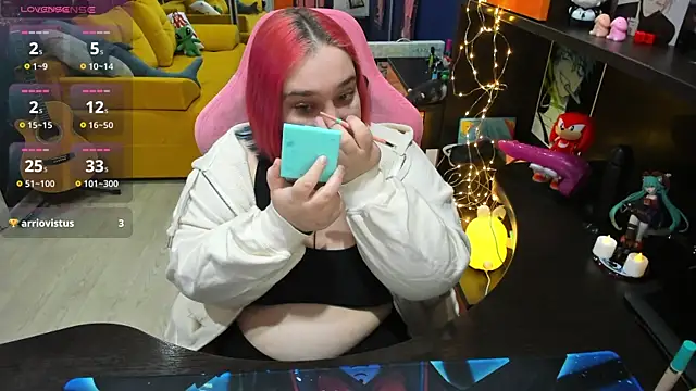 Softie Sofy online show from 01.24.25