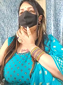 cute-tanvi online show from 02.21.25