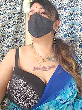 cute-tanvi online show from 09.28.25