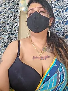 cute-tanvi online show from 09.30.25