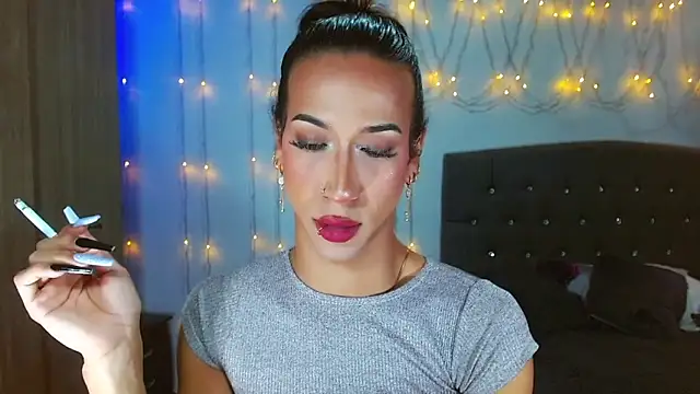 Kenisha Sweet online show from 02.15.25