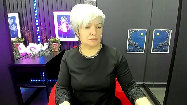 CarmenSoft online show from 12.22.25