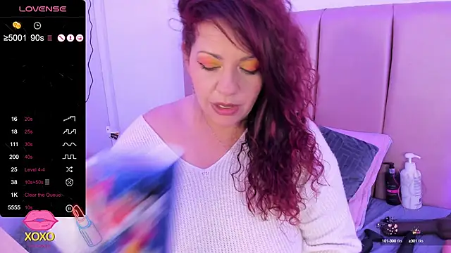 pamela dimantis  online show from 02.09.25