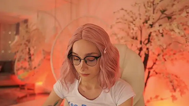 Snapshot of DalahiaRush chatting on 02.27.25 DalahiaRush online show from 02.27.25