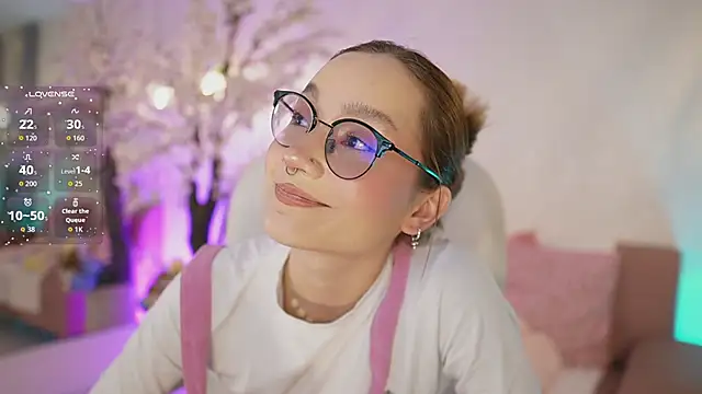 Snapshot of DalahiaRush chatting on 09.11.25 DalahiaRush online show from 09.11.25