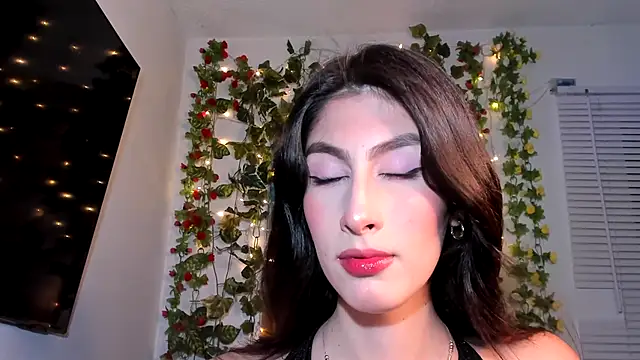 valeria gonzales  online show from 01.30.25