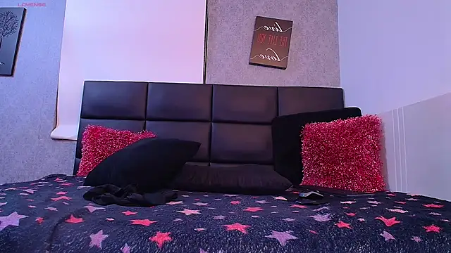 Daia Ashanti online show from 03.21.25