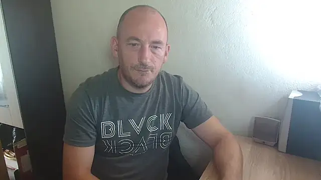 Johan   Barker online show from 09.30.25