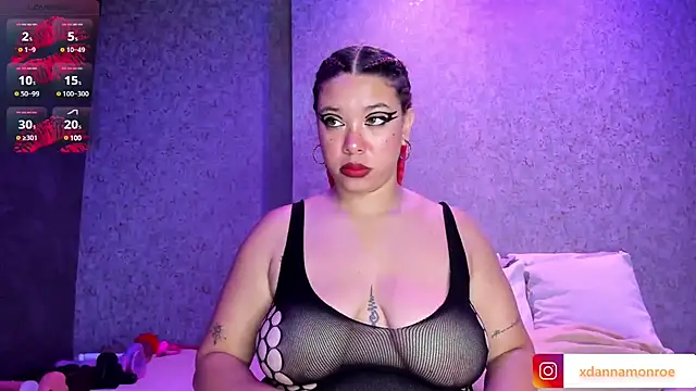 DanniaMonroee online show from 12.04.24