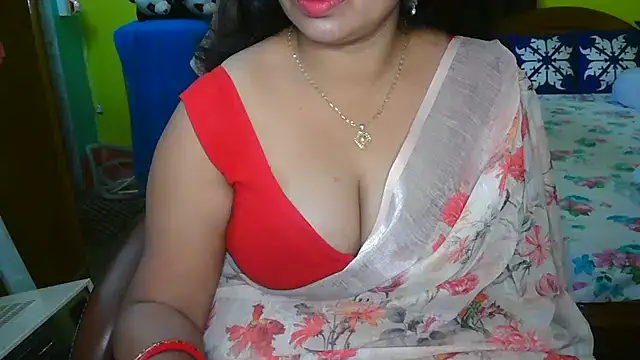 Snapshot of Anushka_21 chatting on 02.04.25 Anushka 21 online show from 02.04.25