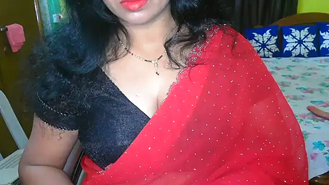 Snapshot of Anushka_21 chatting on 02.14.25 Anushka 21 online show from 02.14.25