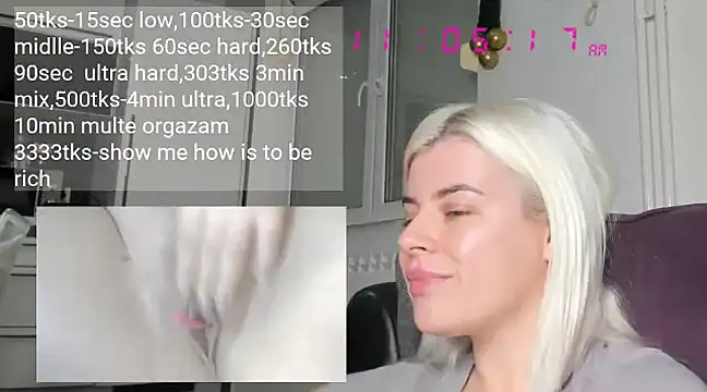 queenofthenighttt online show from 12.10.24