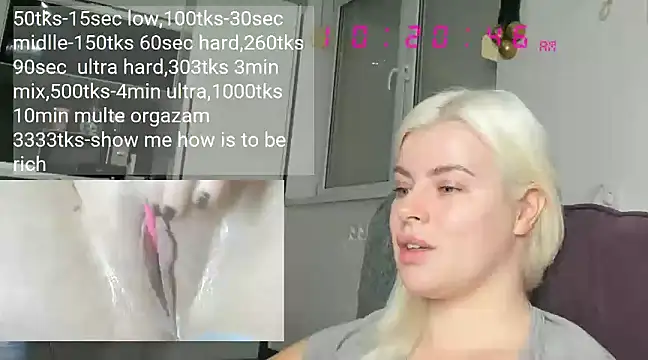 queenofthenighttt online show from 12.22.24