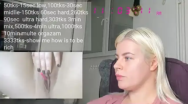 queenofthenighttt online show from 12.26.24