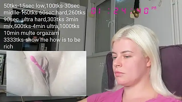 queenofthenighttt online show from 02.01.25