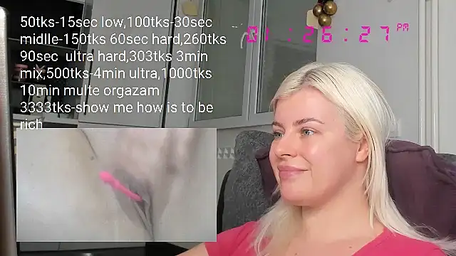 queenofthenighttt online show from 02.08.25