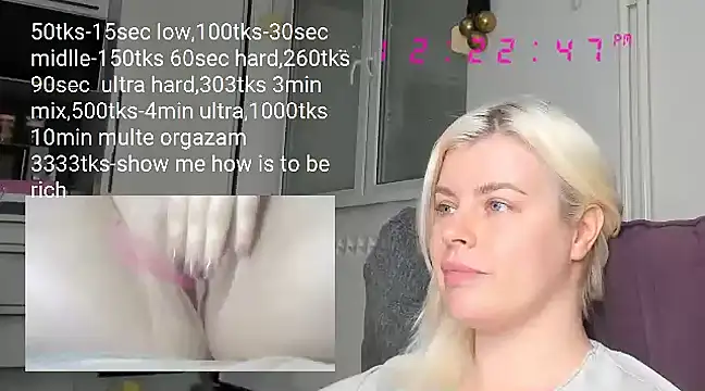 queenofthenighttt online show from 02.22.25