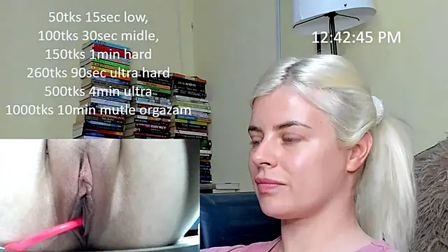 queenofthenighttt online show from 05.17.26