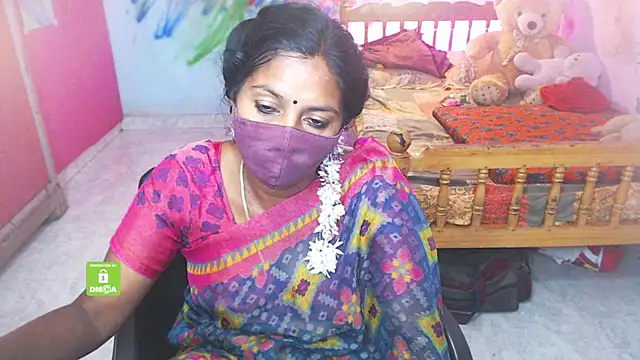 Snapshot of Novapol chatting on 12.02.25 Novapol online show from 12.02.25