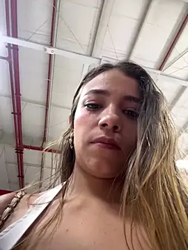 Snapshot of Hall_16 chatting on 03.18.25 Hall 16 online show from 03.18.25