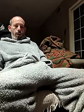 Snapshot of 207RCCam chatting on 11.30.25 207RCCam online show from 11.30.25