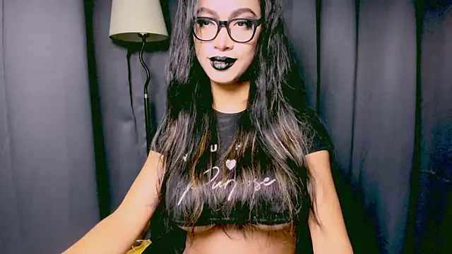 XXsexylongcockXX online show from 12.03.24