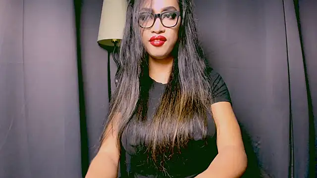 XXsexylongcockXX online show from 12.11.24